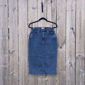 Dark Grey/Charcoal Wash Universal Thread Denim Skirt